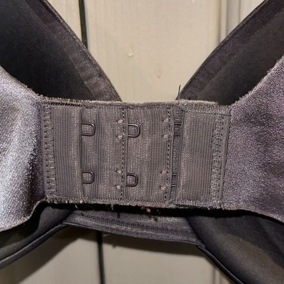 Maidenform Self Expressions Smooth T Shirt Underwire Bra! - Picture 7 of 16